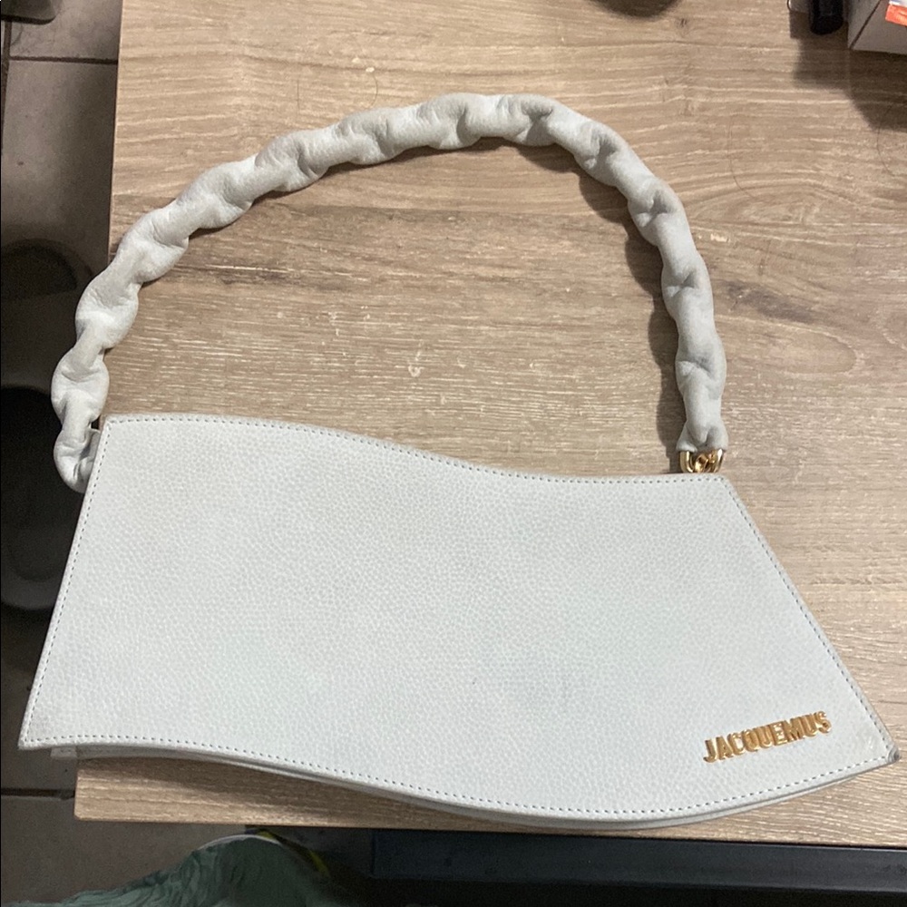 Jacquemus La Vague Sky Blue Leather Shoulder Bag - Picture 4 of 15
